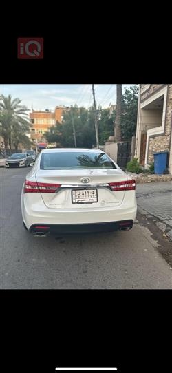 تويوتا أفالون